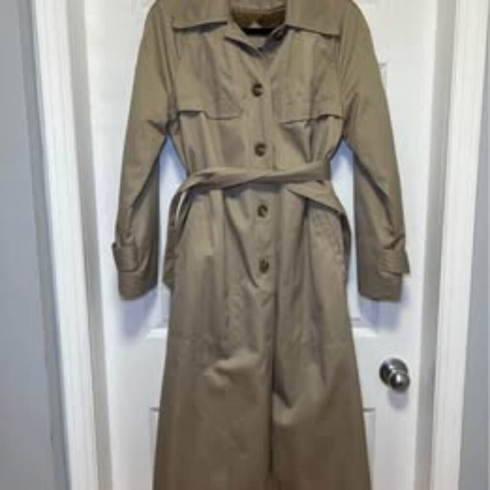 Vintage Early 80’s Sears The Fashion Place Taupe Trench Coat.  12